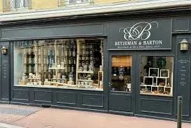 Vitrine de La Maison des Thés Betjeman & Barton à Saint-Germain-en-Laye