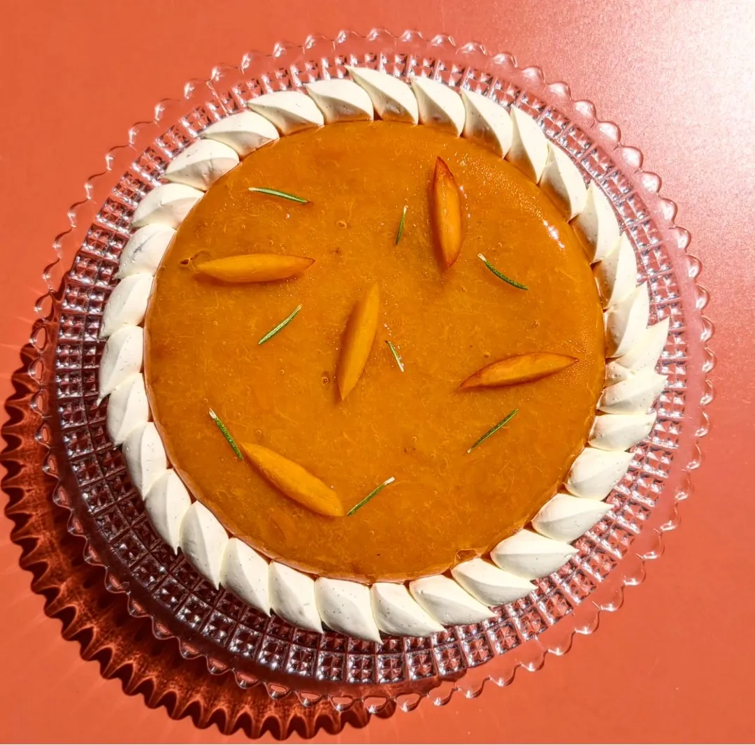 Tarte abricot, romarin et vanille